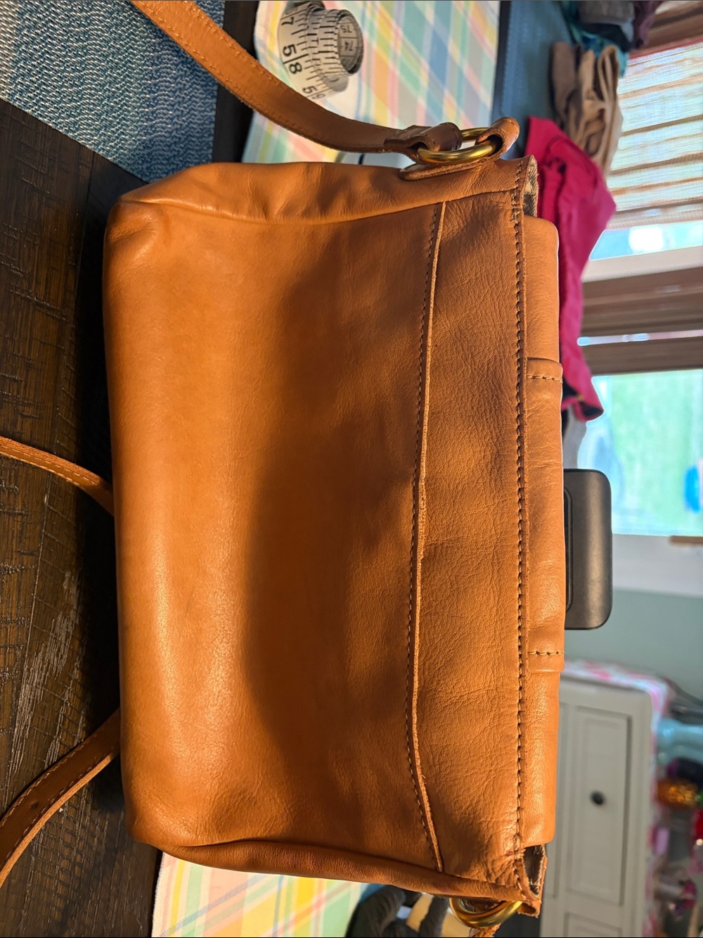 American Retro Cognac Leather Crossbody Bag with Front Zip - Picture 6 of 9